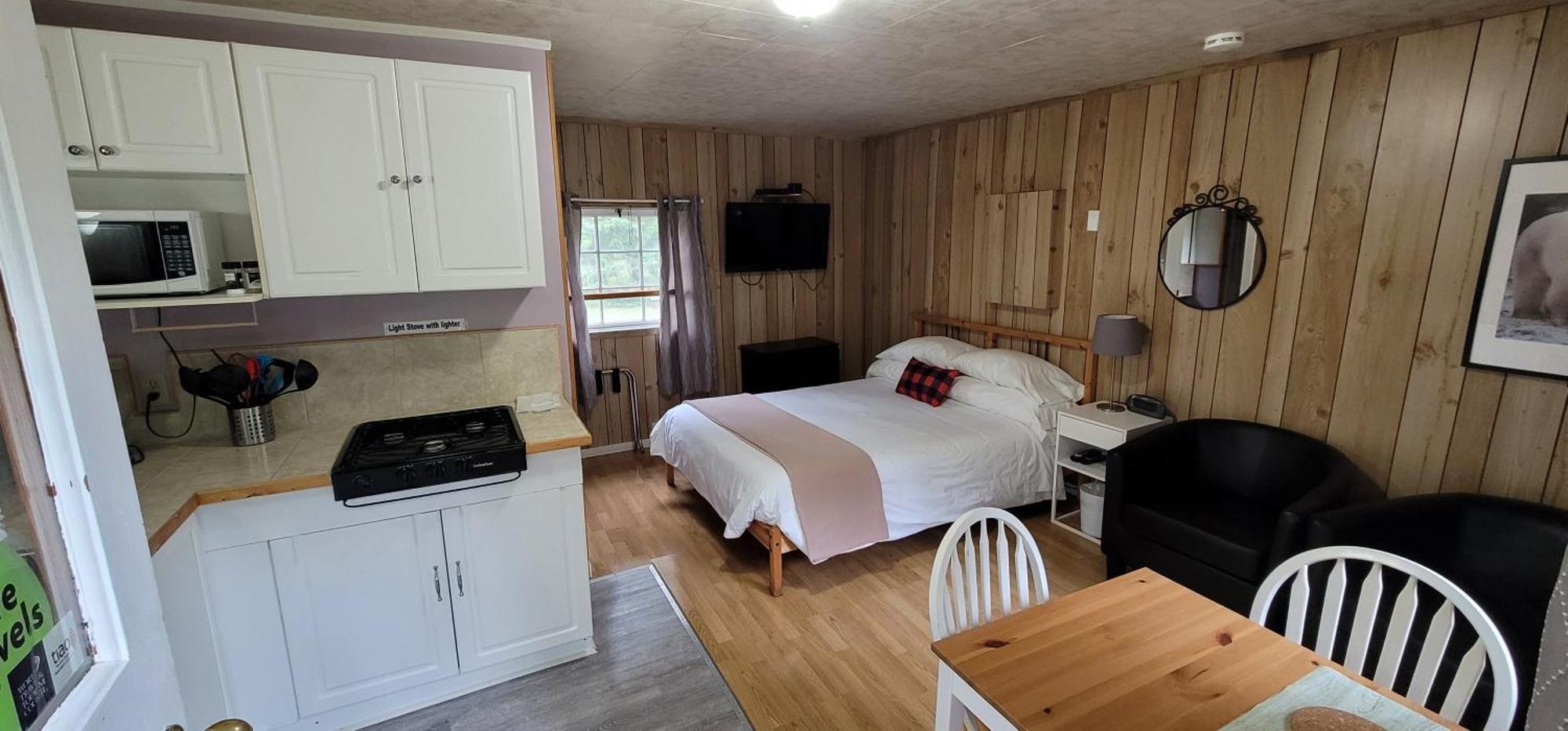 Parkway Cottage Resort&Trading Post Dwight Exteriör bild